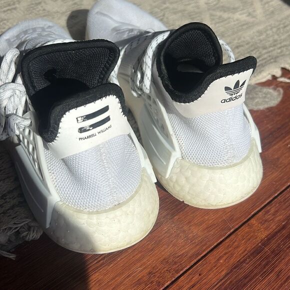 Pharrell Human Adidas Shoes ALL WHITE - Comes with Black Laces and Original Box - Picture 6 of 8